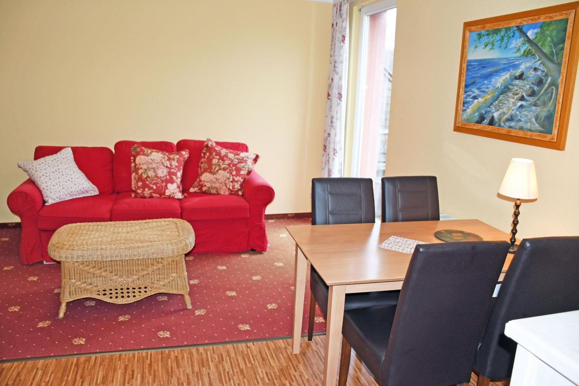 Apartment Appartementhaus Auf Moenchgut Thiessow